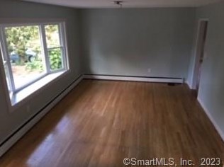 10 Overlook Ave, Mystic CT  06355-2230 exterior