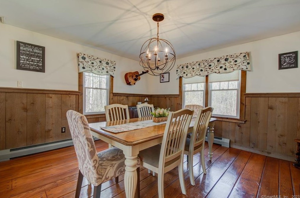 127 Skunk Misery Rd, Higganum, CT 06441