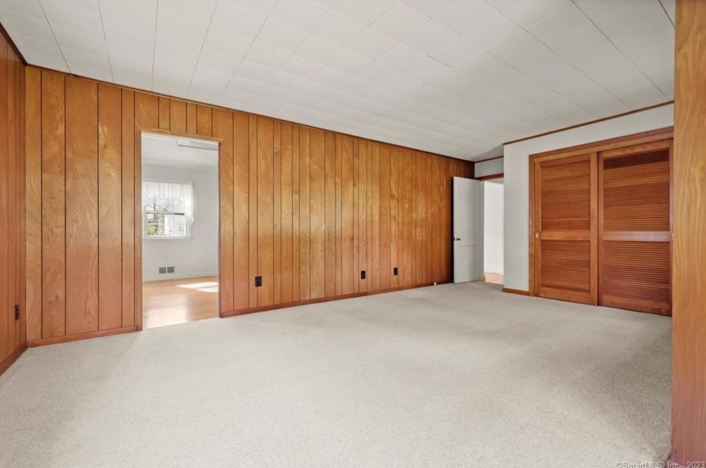 46 Hillside Ave, Tokeneke CT  06820-5010 exterior