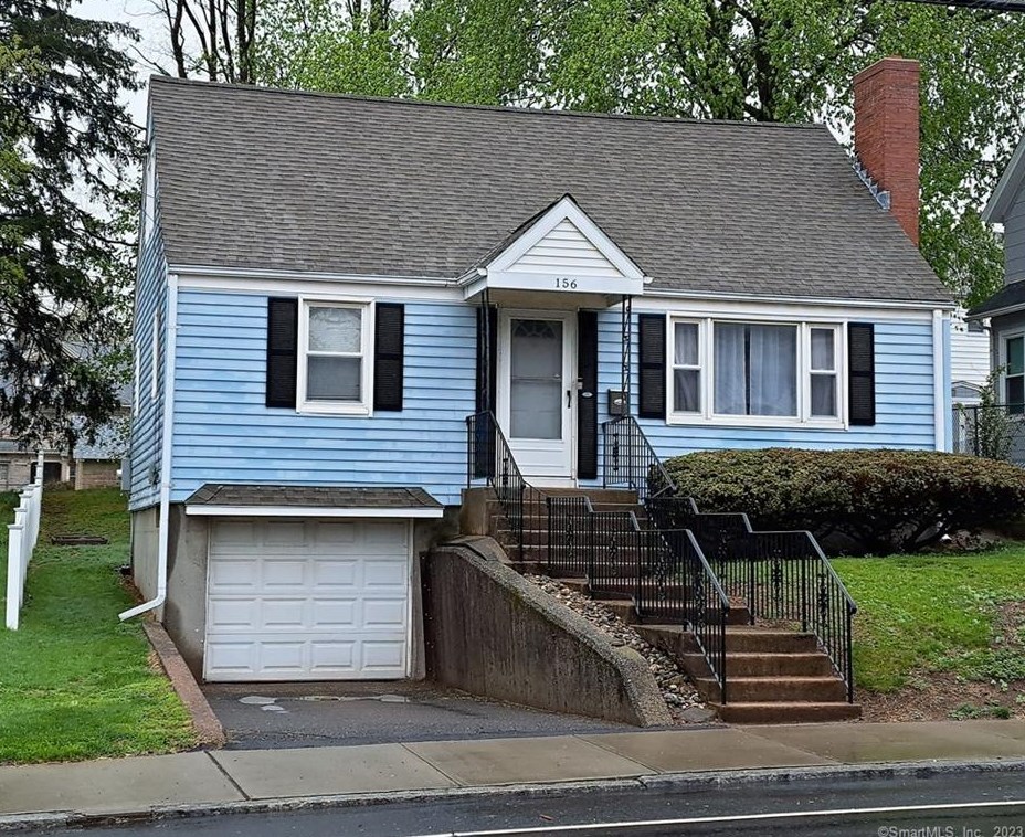 156 Union St, Vernon CT  06066-3021 exterior