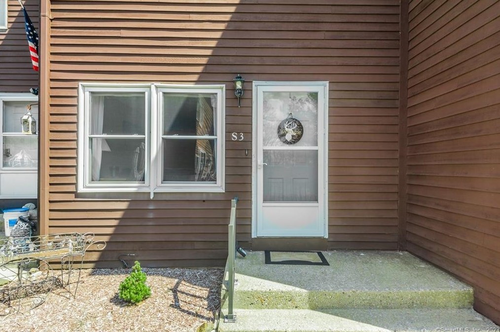 89 Furnace Ave #s3, Stafford, CT 06076