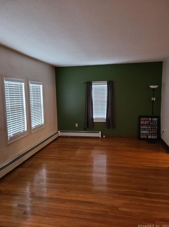 81 Capitol Ave, Waterbury, CT 06705