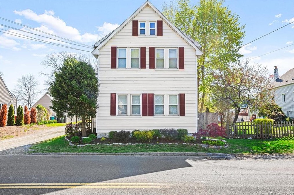 601 Milford Point, Milford, CT 06460