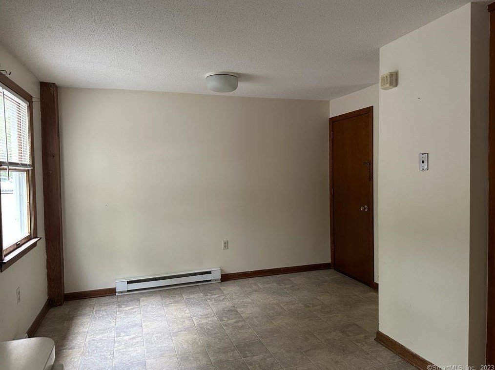 63 Summit St #16, Manchester, CT 06040