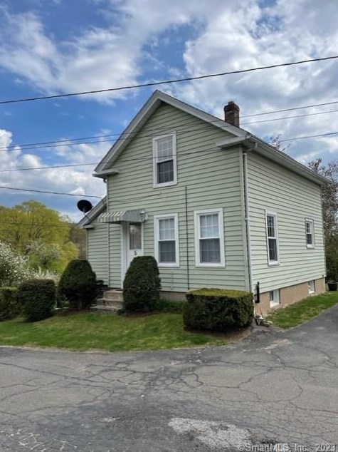 5 Dublin Ln, Higganum, CT 06441