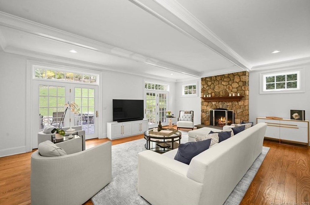 3 Buck Hill Rd, Westport CT  06880-1913 exterior