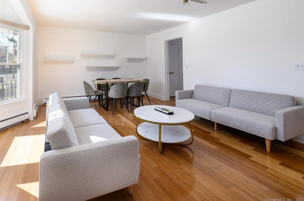 904 State St #3, New Haven, CT 06511