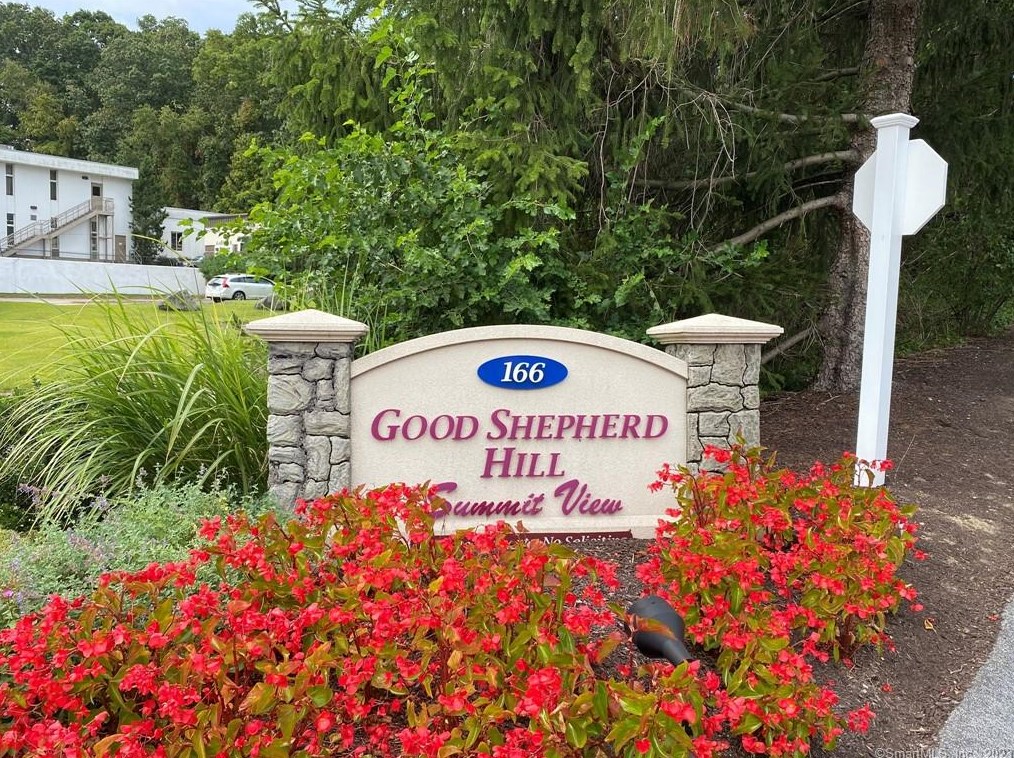 166 Old Brookfield #15-4, Danbury, CT 06811