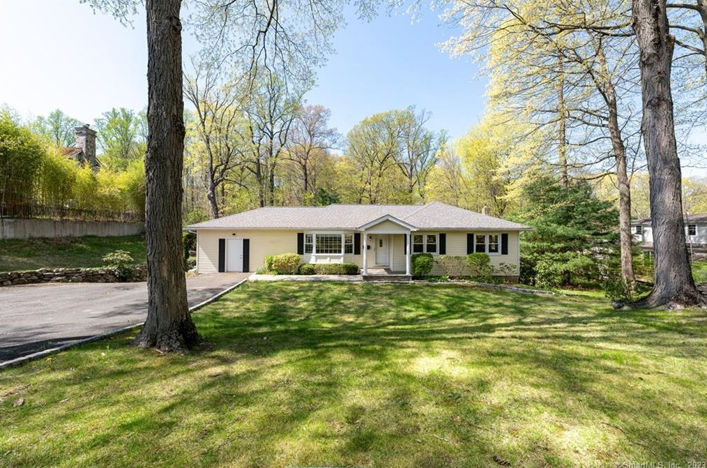 35 Hettiefred, Greenwich, CT 06831