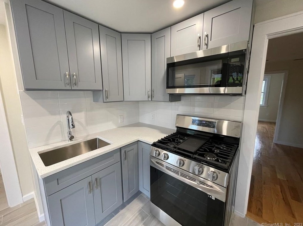 510 W Main St #2nd Fl, Stamford, CT 06902