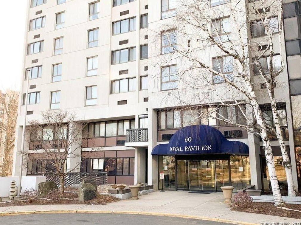 60 Strawberry Hill Ave #817, Stamford, CT 06902