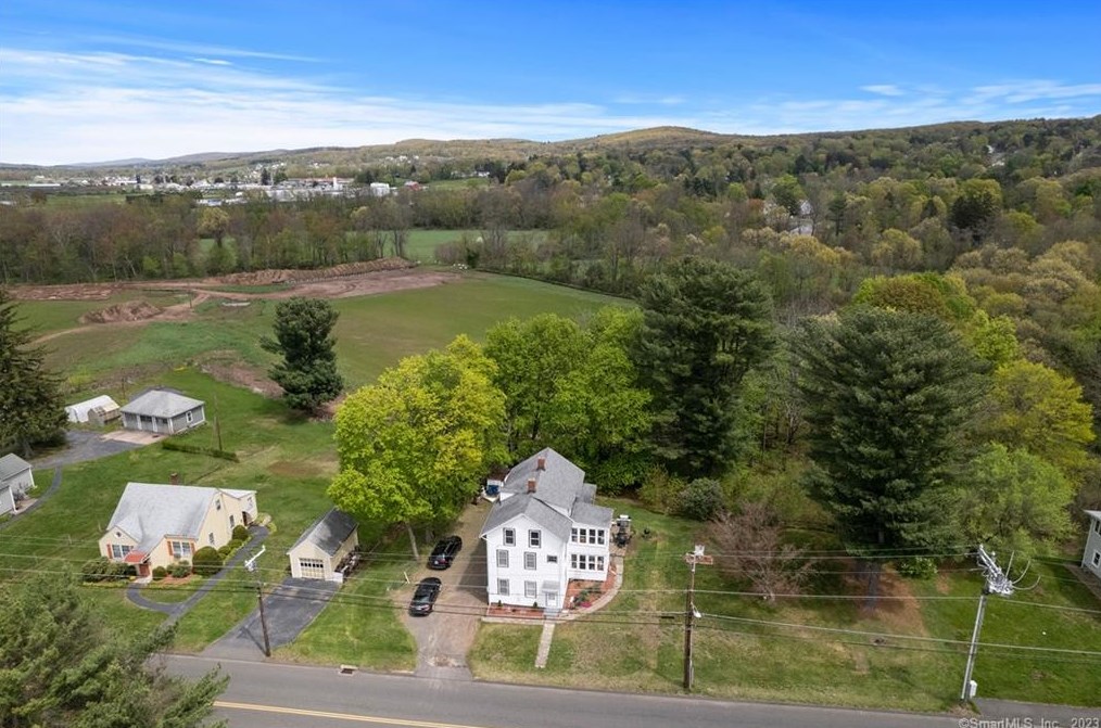 28 Windermere, Vernon, CT 06066