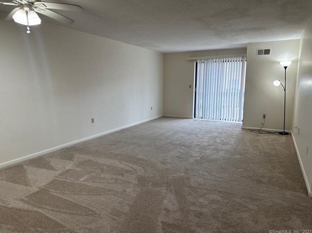 1217 Harbor View Dr Unit 1217, Rocky Hill, CT