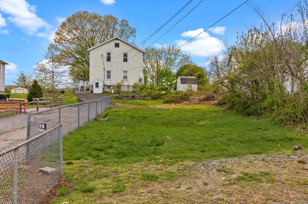 597 Main St, Ansonia, CT 06401