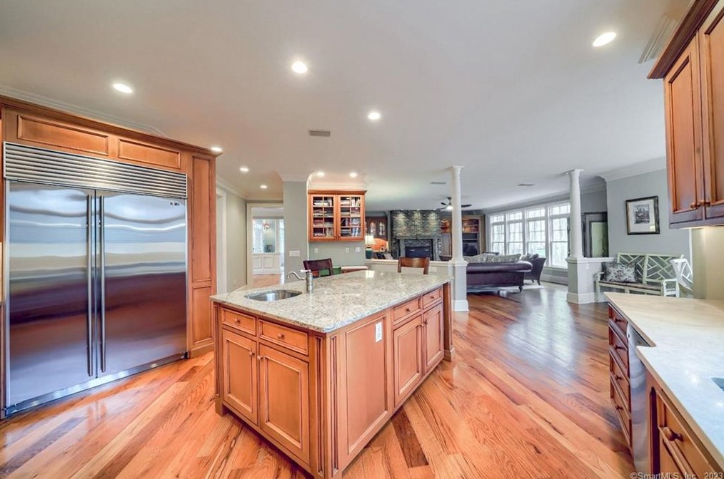 7 Homeward Ln, Weston, CT 06883