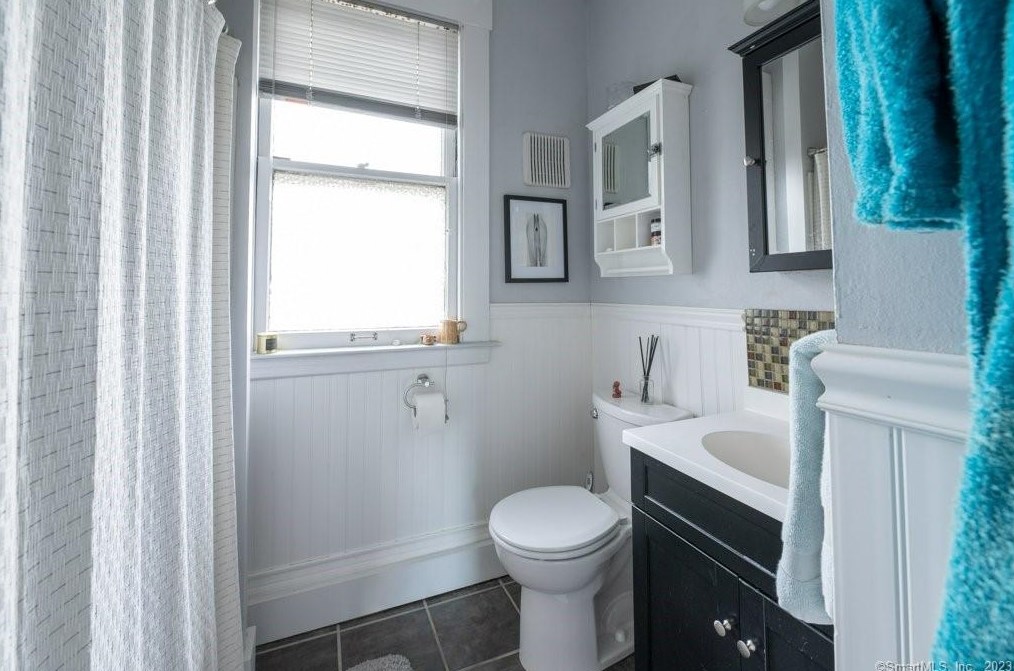 92 Lawrence St, New Haven CT 06525-2379 exterior