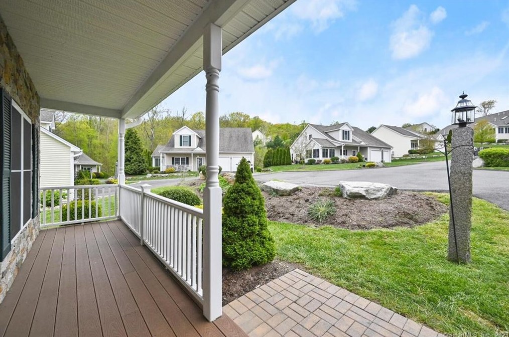 1005 White Birch Ln #1005, Seymour, CT 06478