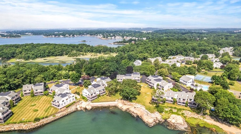 186 Turtle Bay Dr #186, Branford, CT 06405