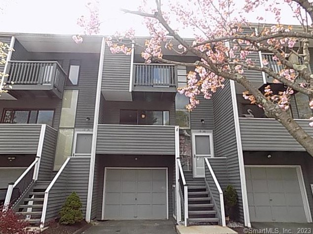 19 Hudson St Unit 38, Bethel, CT