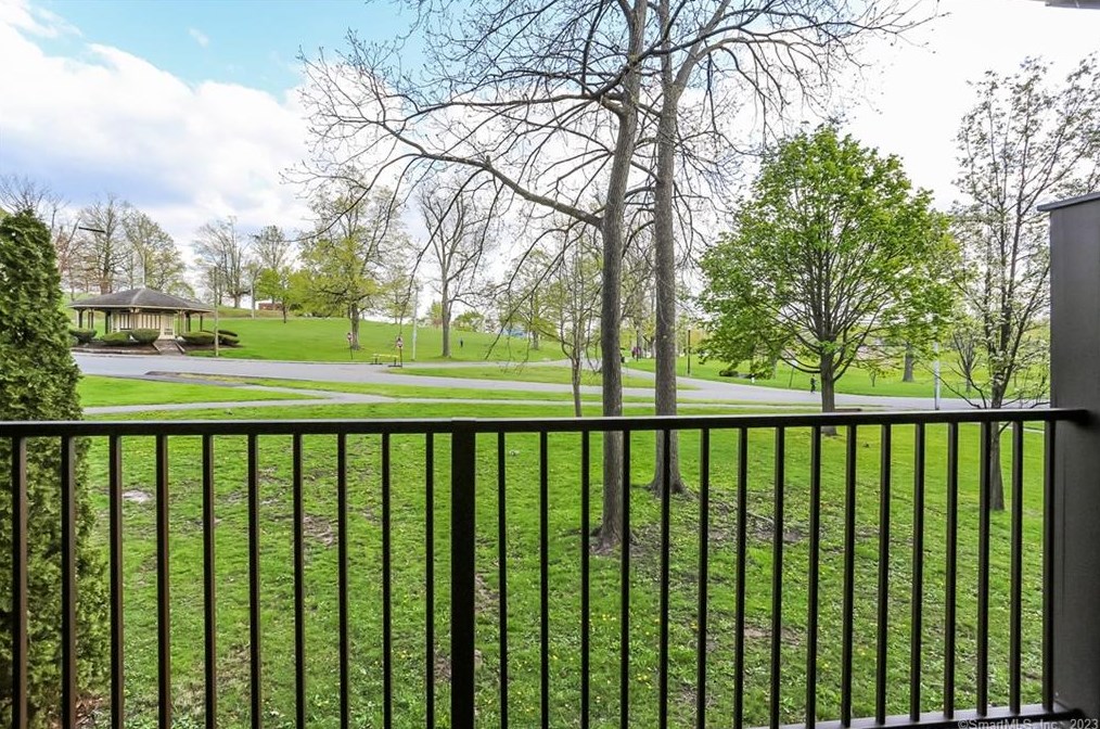 45 Park Pl #202, New Britain, CT 06052