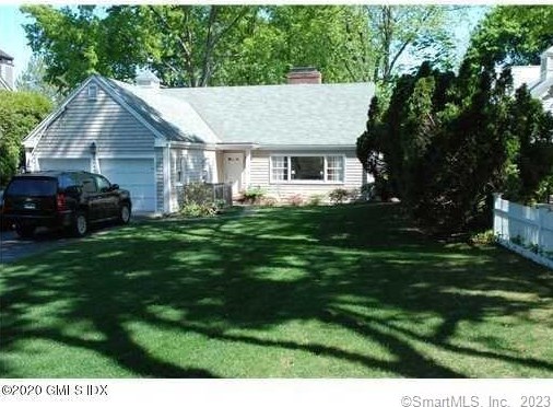 40 Lockwood Ave, Old Greenwich, CT 06870