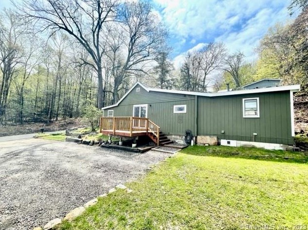 192 Pratt St, Winsted, CT 06098