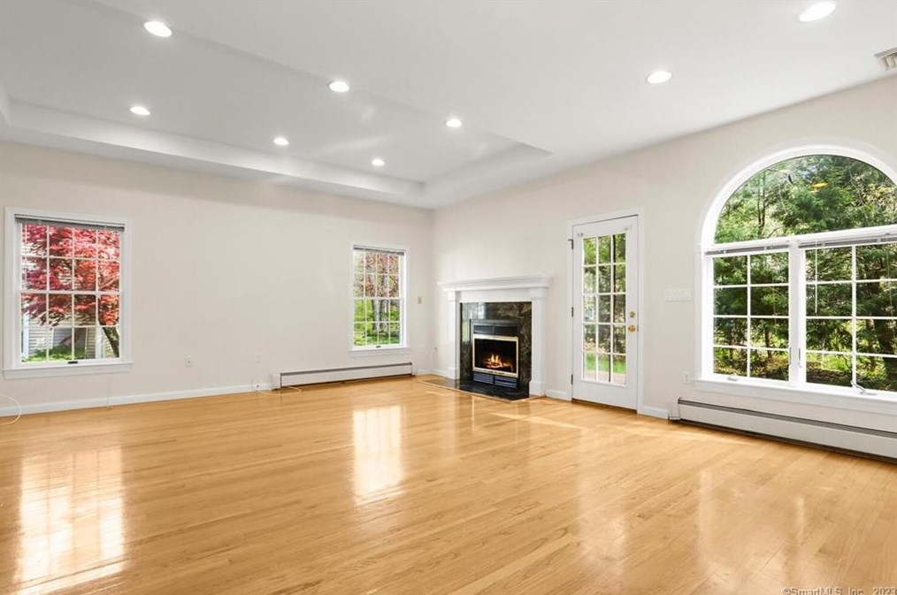 43 River St, New Canaan, CT 06840
