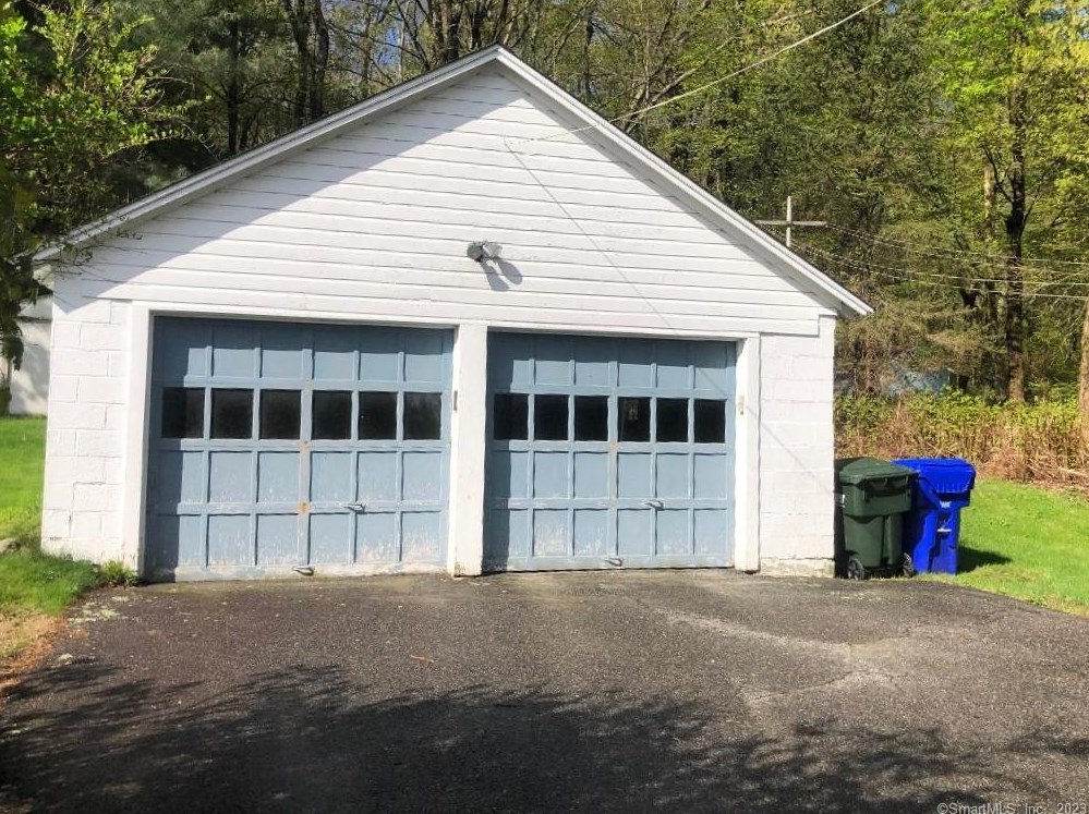 21 Marine, Litchfield, CT 06787