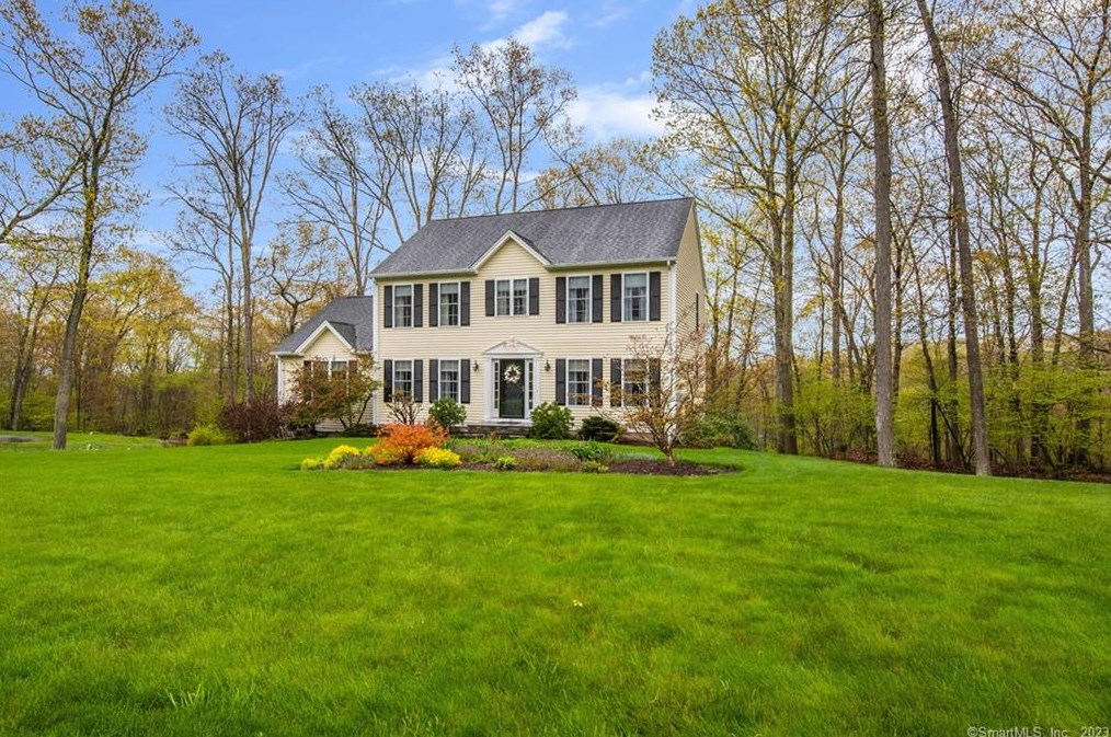 82 Martha Way, Litchfield, CT 06787