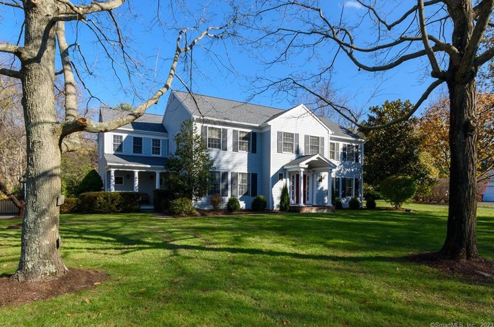 7 Red Mill Ln, Tokeneke, CT 06820