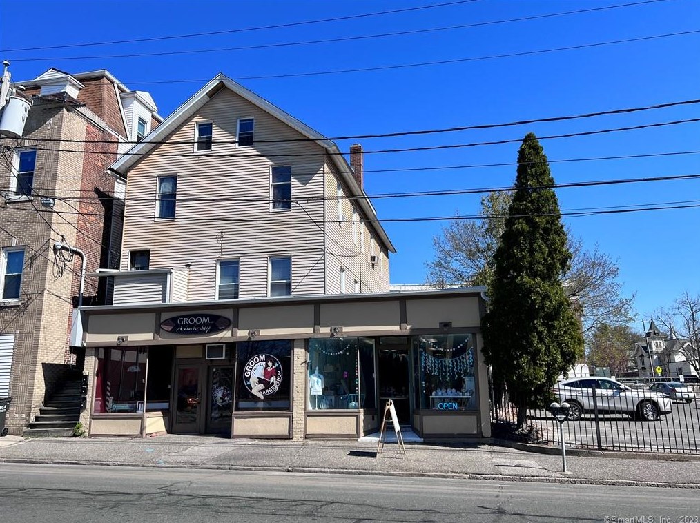 80 Water St, Torrington, CT 06790
