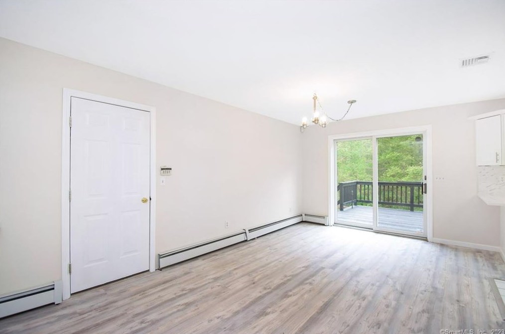 128 Bennett Rd, New Haven CT  06513-2004 exterior