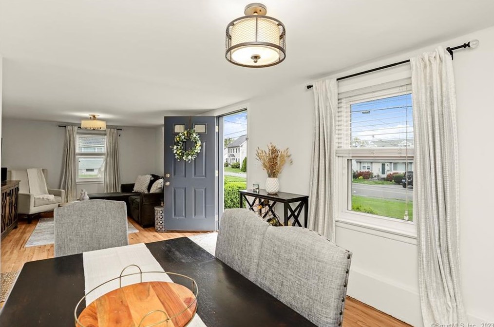 40 Walter, Norwalk, CT 06851