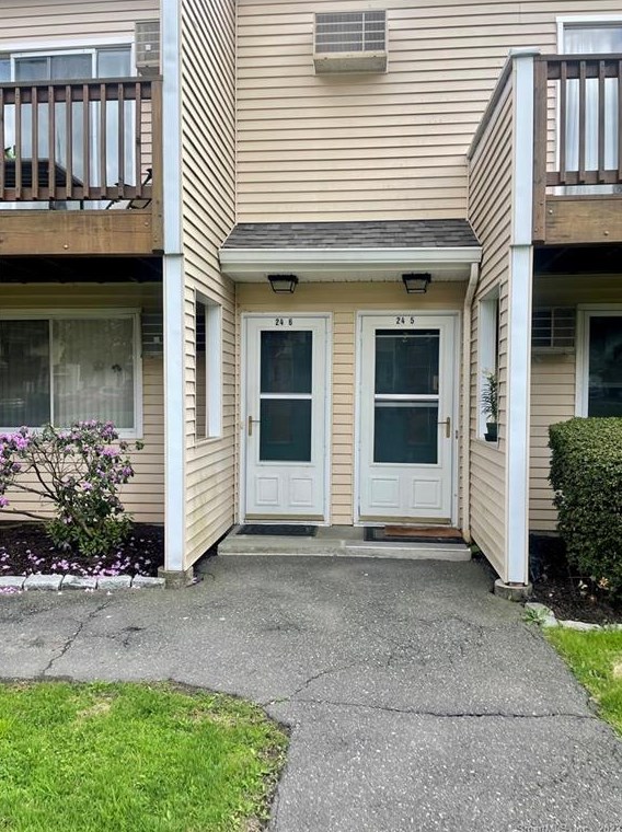 8 Rose Ln #24-6, Danbury, CT 06811