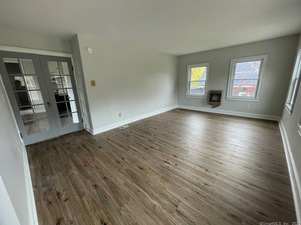 582 Church St, Amston, CT 06231