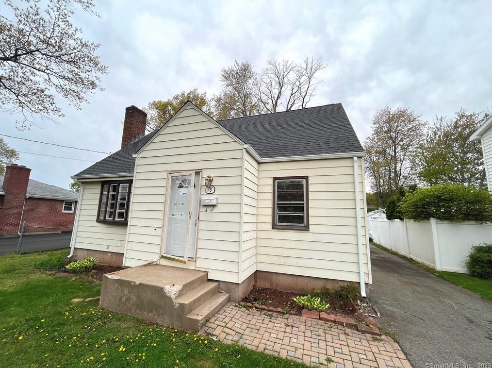 79 Goodwin Ave, Hartford, CT 06109