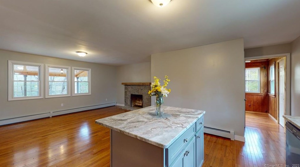 39 Y Rd, W Willington, CT 06279