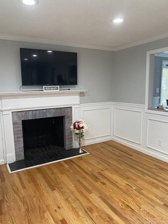 320 Cottage Grove Rd, Bloomfield, CT 06002