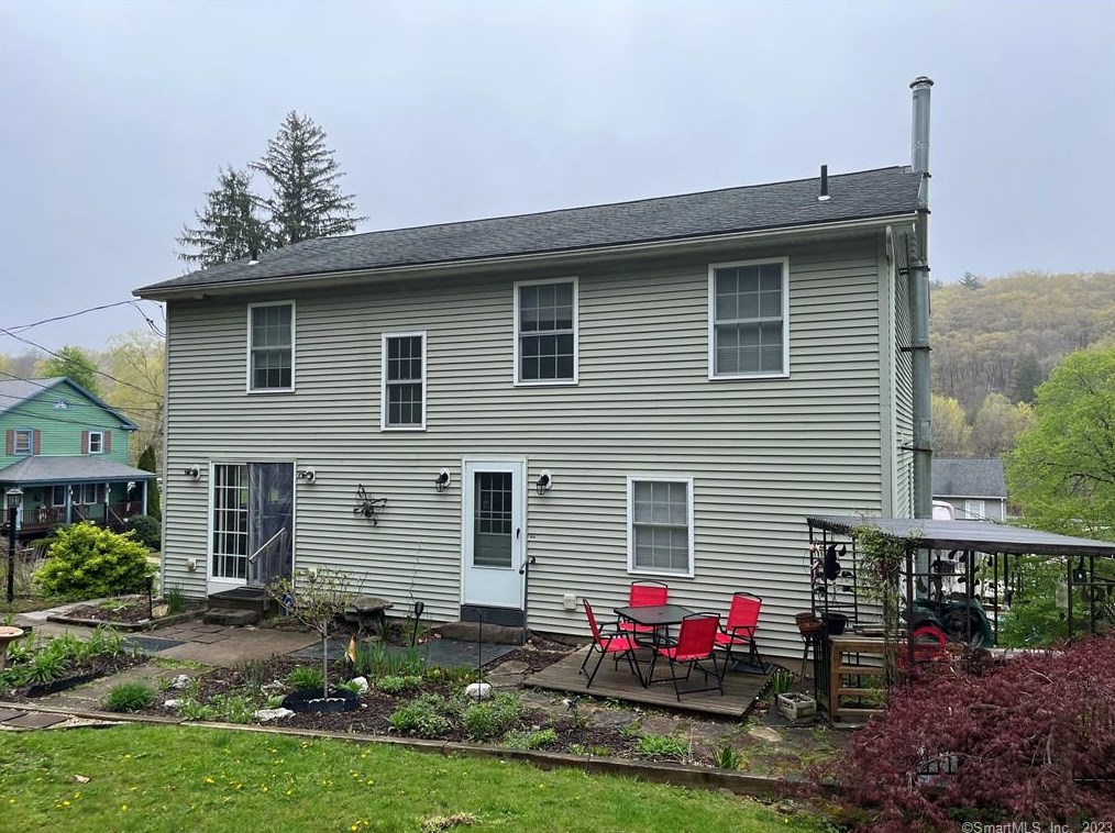 27 Innes Ave, Litchfield, CT 06787