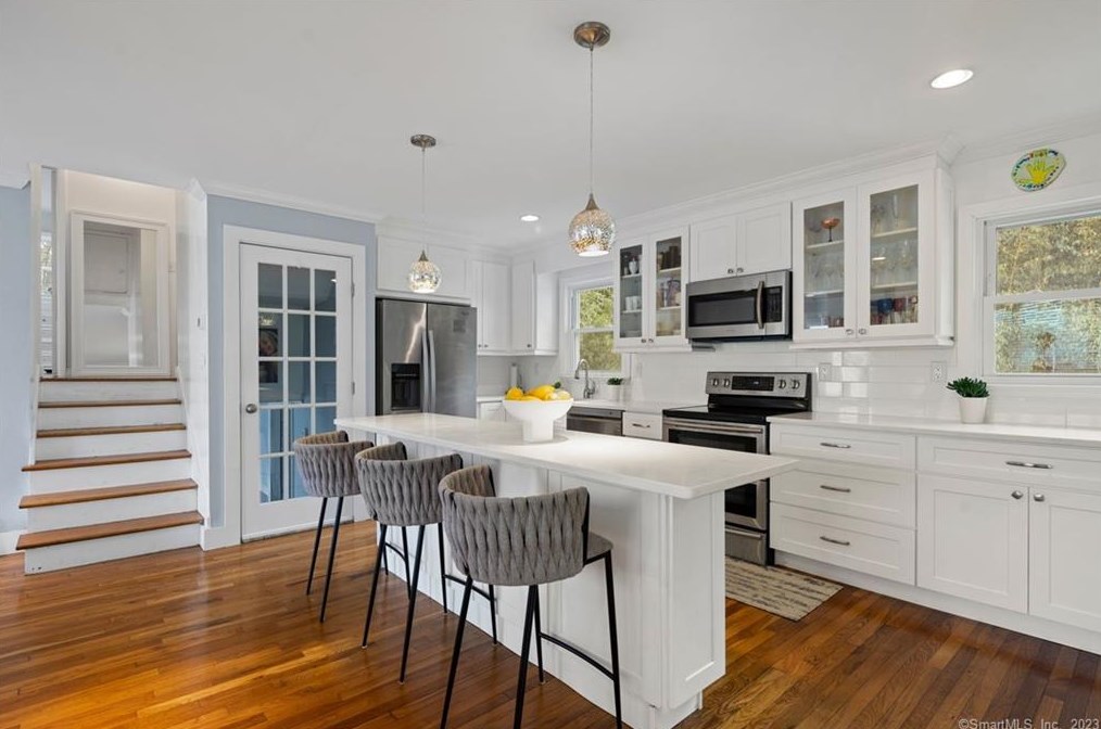 25 Crescent Rd, Westport, CT 06880