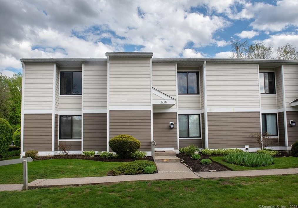 22 Olcott Way #22, Ridgefield, CT 06877