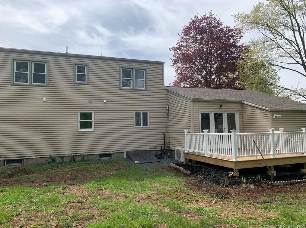 71 Westmore Rd, Cheshire, CT 06410