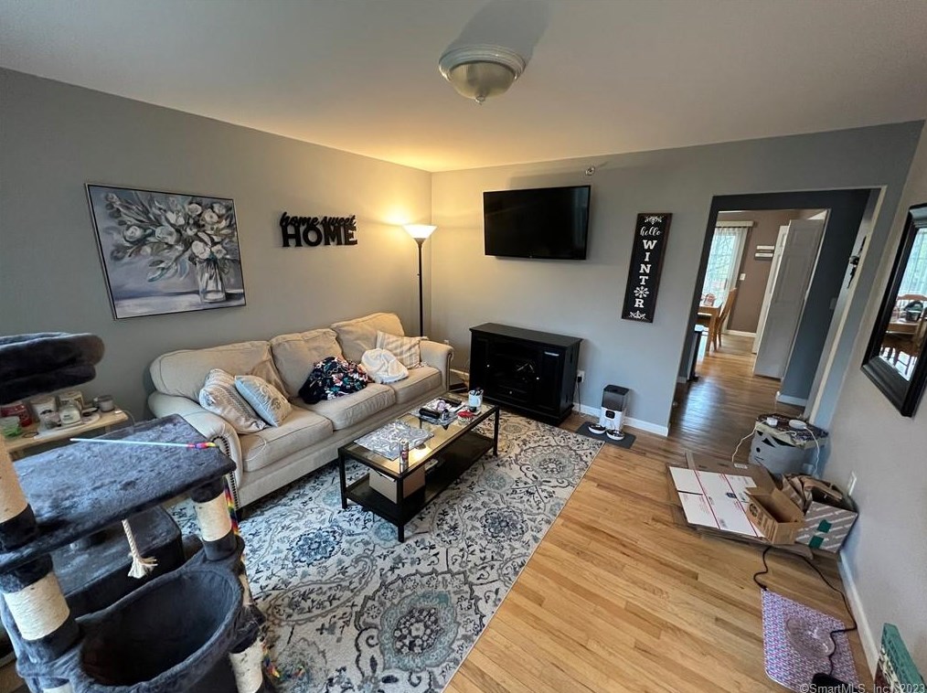 108 Mohican Ave #3, Waterbury, CT 06708