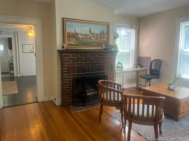 44 Lyon St, New Haven CT 06511-4925 exterior