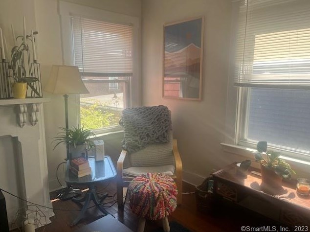 44 Lyon St, New Haven CT 06511-4925 exterior