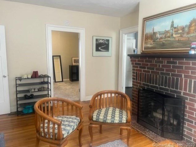 44 Lyon St, New Haven CT  06511-4927 exterior