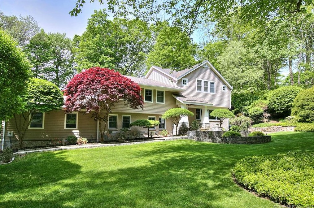 3 Acorn Ln, Westport, CT 06880
