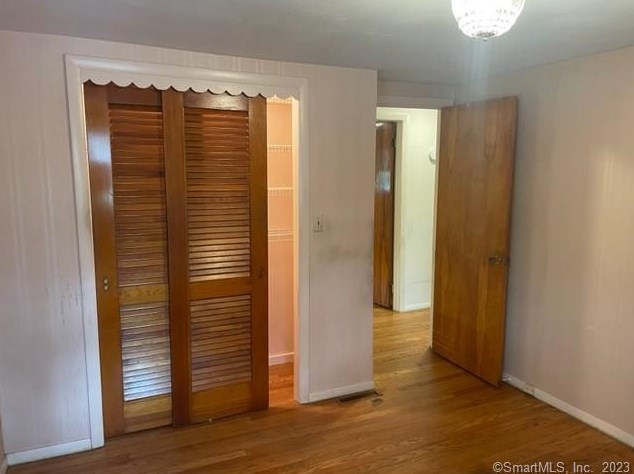 80 Avalon Ave, Watertown CT  06779-2037 exterior