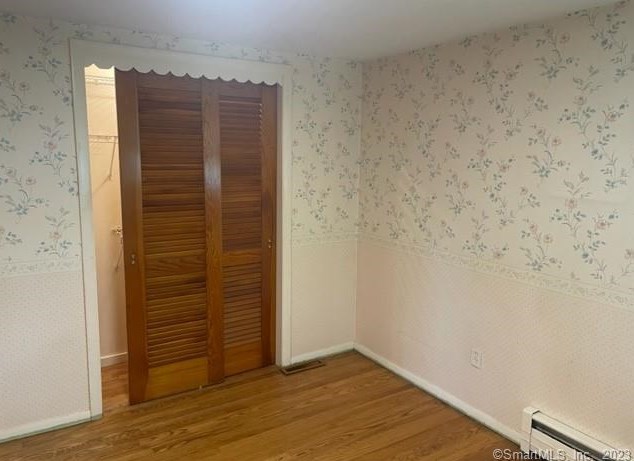 80 Avalon Ave, Watertown CT  06779-2037 exterior