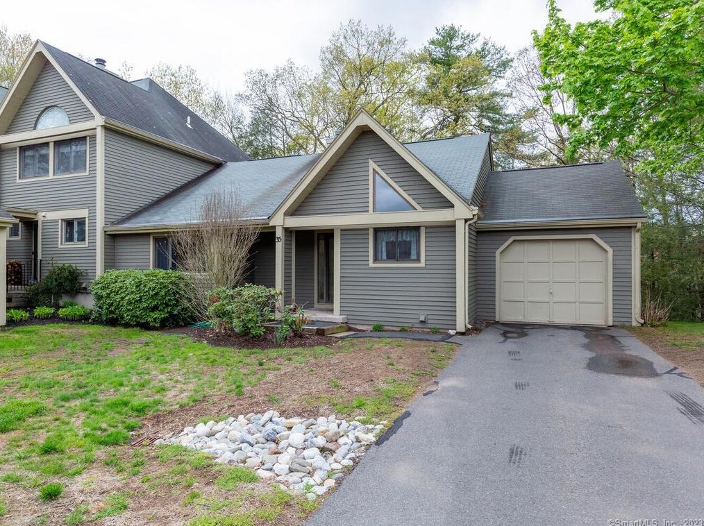 35 Rivermead #35, Avon, CT 06001